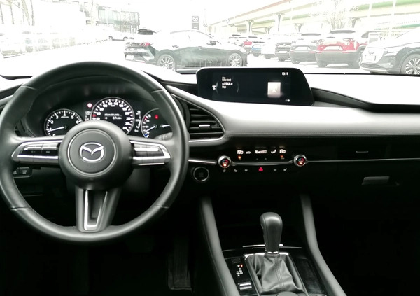 Mazda 3 cena 117900 przebieg: 25650, rok produkcji 2022 z Warszawa małe 277